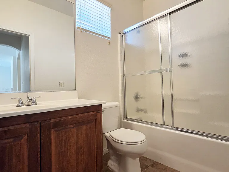 5516 Grey Pointe St — Photo 30