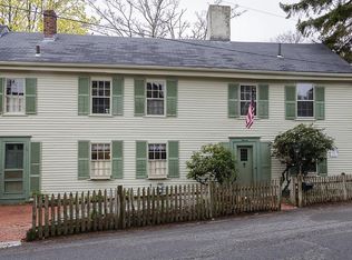7 South St, Marblehead, MA 01945