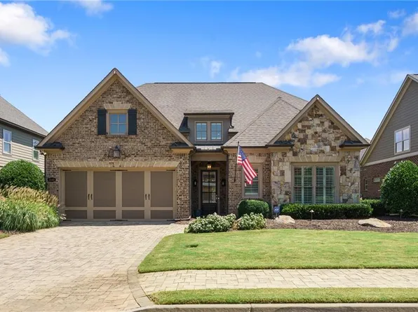 2040 Creekstone Point Dr, Cumming, GA 30041
