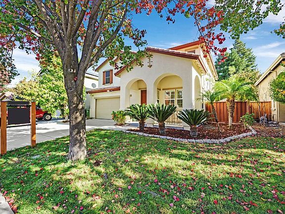 3rd image of 4658 Bonsai Ave