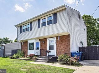 741 W 12th St, New Castle, DE 19720