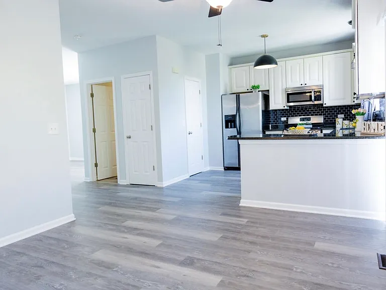 2371 Lundquist Dr — Photo 5