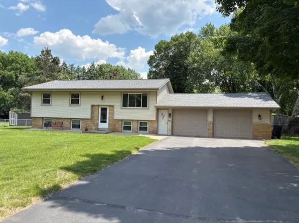 11724 Virginia Ave N, Champlin, MN 55316