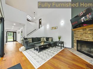 38369 N Manor Ave, Beach Park, IL 60087