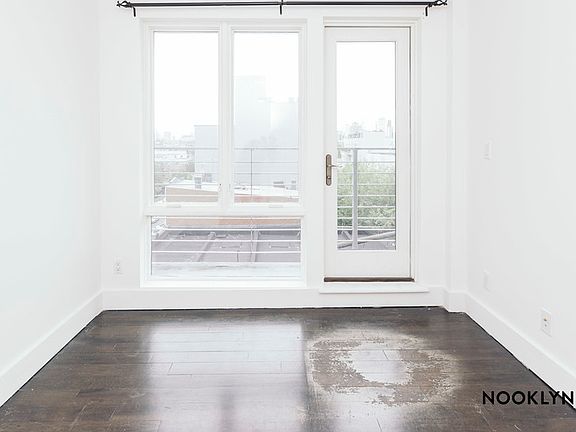 3rd image of 49 Montrose Ave #4N