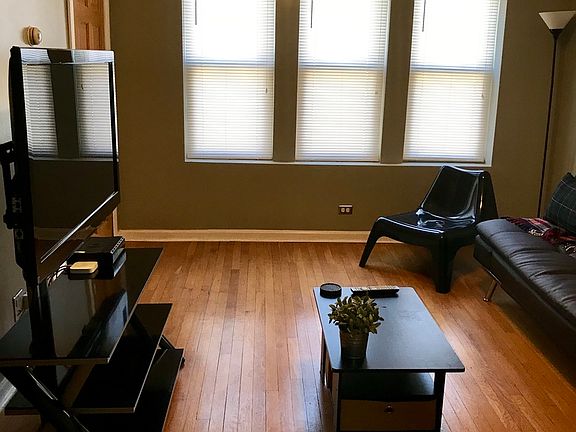 4th image of 4603 N Spaulding Ave #Ave2a
