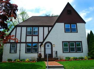 89 Davis Ave, White Plains, NY 10605