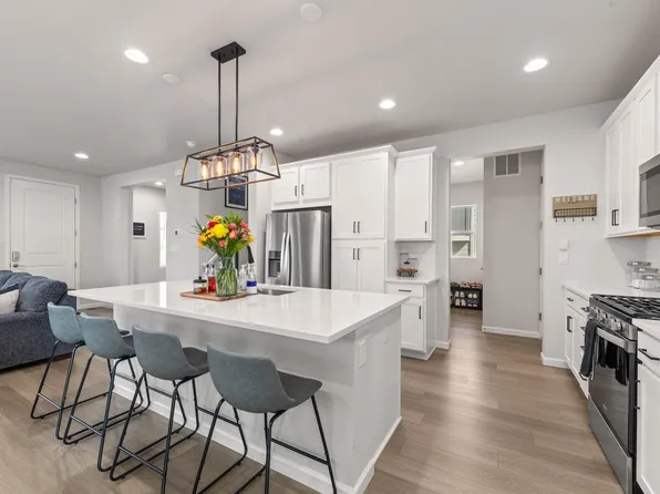 10622 Truckee St, Commerce City, CO 80022