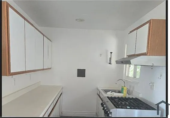 15 Dutton Ct #2 — Photo 7