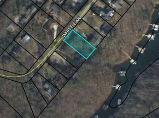 6125 White Oak Dr, Flowery Branch, GA 30542