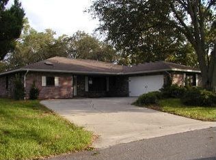 10 Balsam Ct W, Homosassa, FL 34446