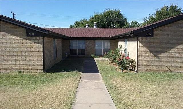 1st image of 6824 Trail Lake Dr