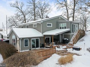 1177 Walker Rd, Chambersburg, PA 17202