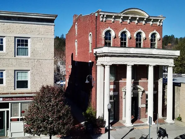 264 Main St #B, Great Barrington, MA 01230