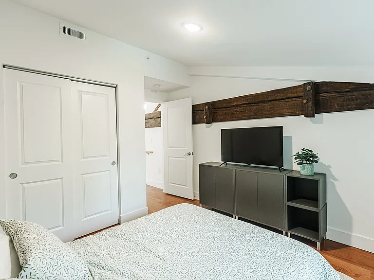 1615 Foulkrod St — Photo 11