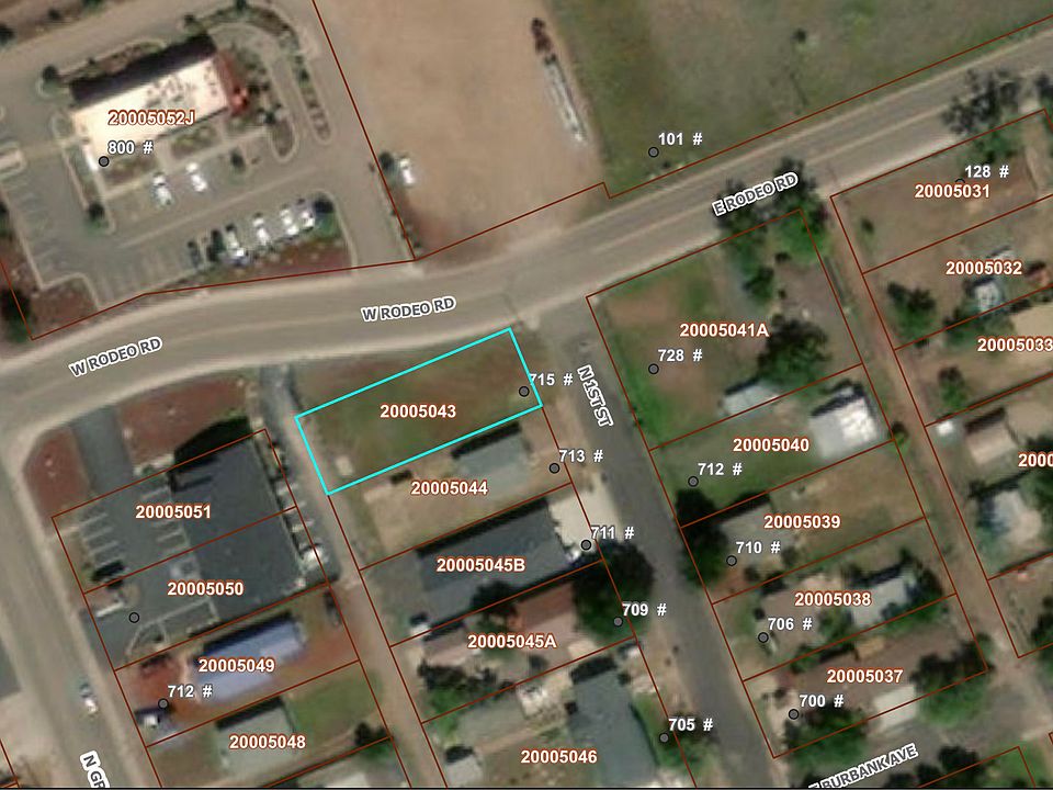 2nd image of 715 N 1st St