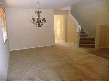 4th image of 10995 White Oak Ln