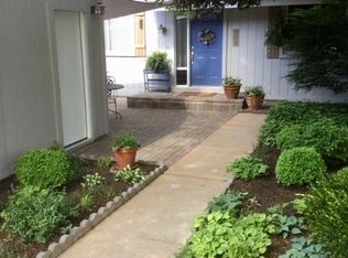 964 Imperial Point, Manchester, MO 63021