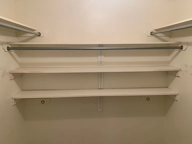 211 Patricia Ct — Photo 10