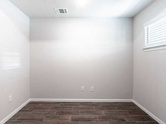 Pocket Office/Mudroom/Flex Space