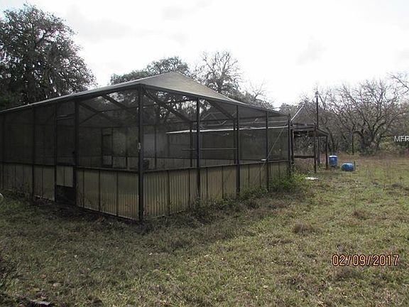 4th image of 14036 Oakwood Dr