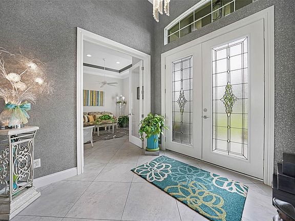 4th image of 3898 Bordeaux Dr