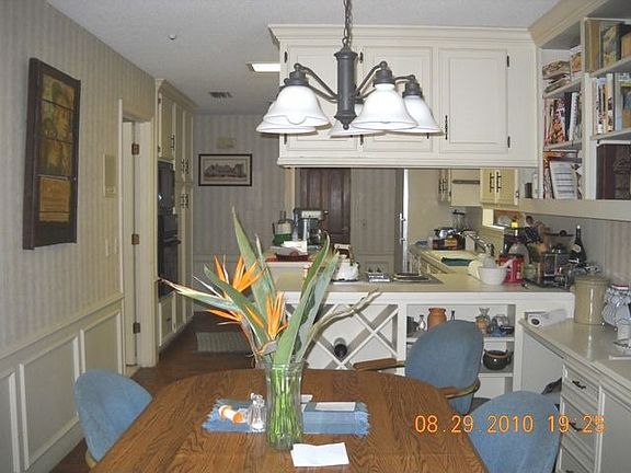 5th image of 1101 Xanthisma Ave