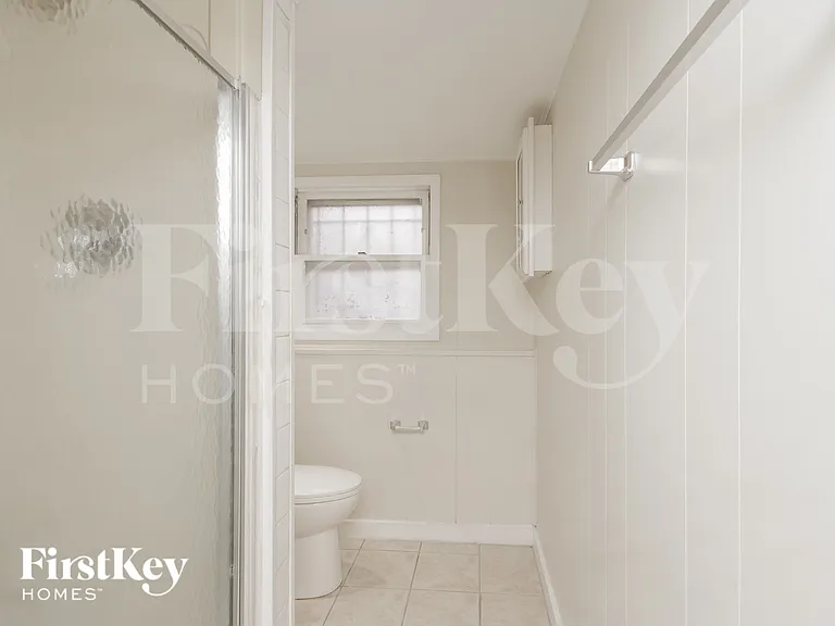 5724 Edward Dr — Photo 13
