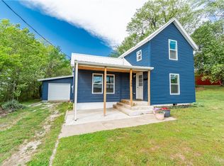 200 Maple Ave, Decatur, AR 72722