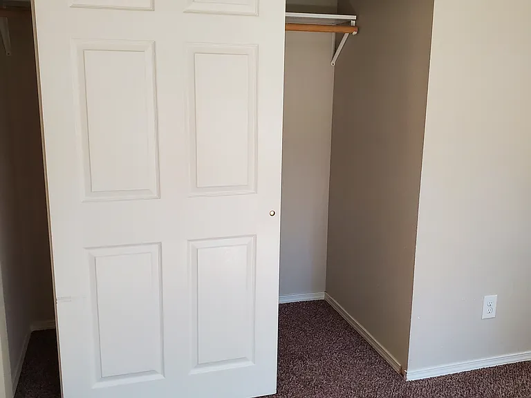 515 E McFarland Ave #A — Photo 6