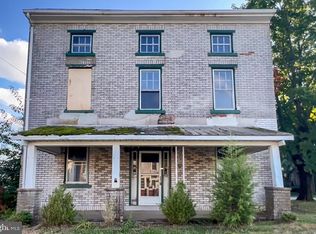 366 Hoffmansville Rd, Bechtelsville, PA 19505