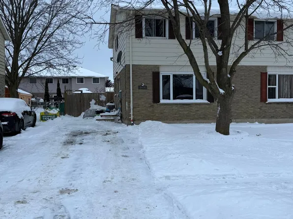 1086 Canfield Cres, Woodstock, ON N4S 8P3