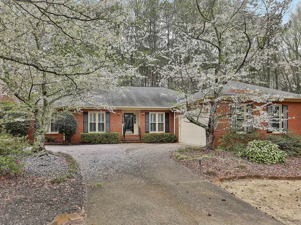 138 Cloister Dr, Peachtree City, GA 30269