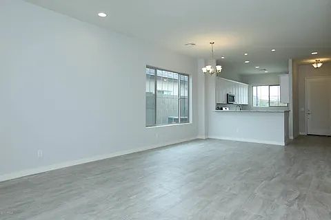 5th image of 2330 W Sierra Vista Dr