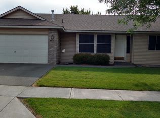 100 NE 11th St, Hermiston, OR 97838