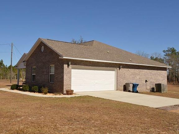 4th image of 7865 Wesley Cir