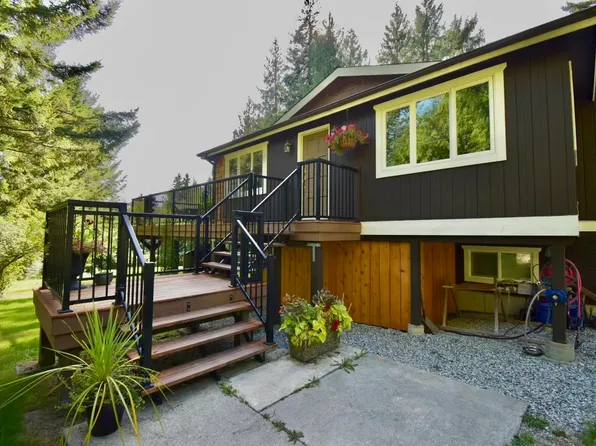 2703 Robinson Rd, Sunshine Coast, BC V0N 2W4