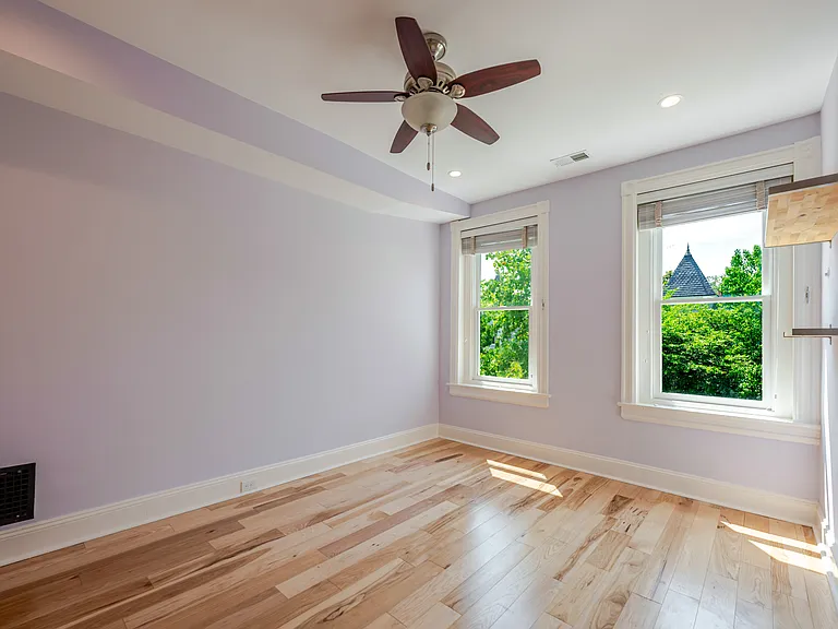 1234 E St NE — Photo 48