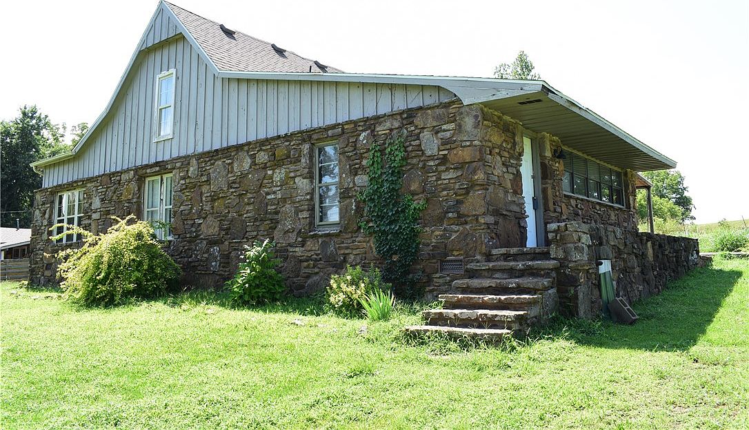 13145 Bolin Rd, Gentry, AR 72734 | Zillow