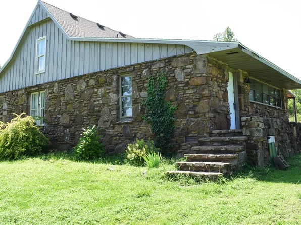 13145 Bolin Rd, Gentry, AR 72734