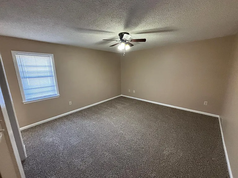 Unit Photo