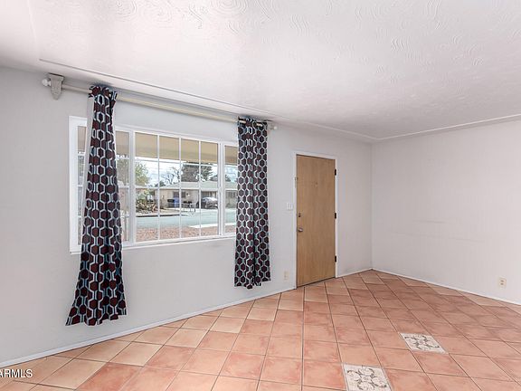 5th image of 4626 W MITCHELL Drive