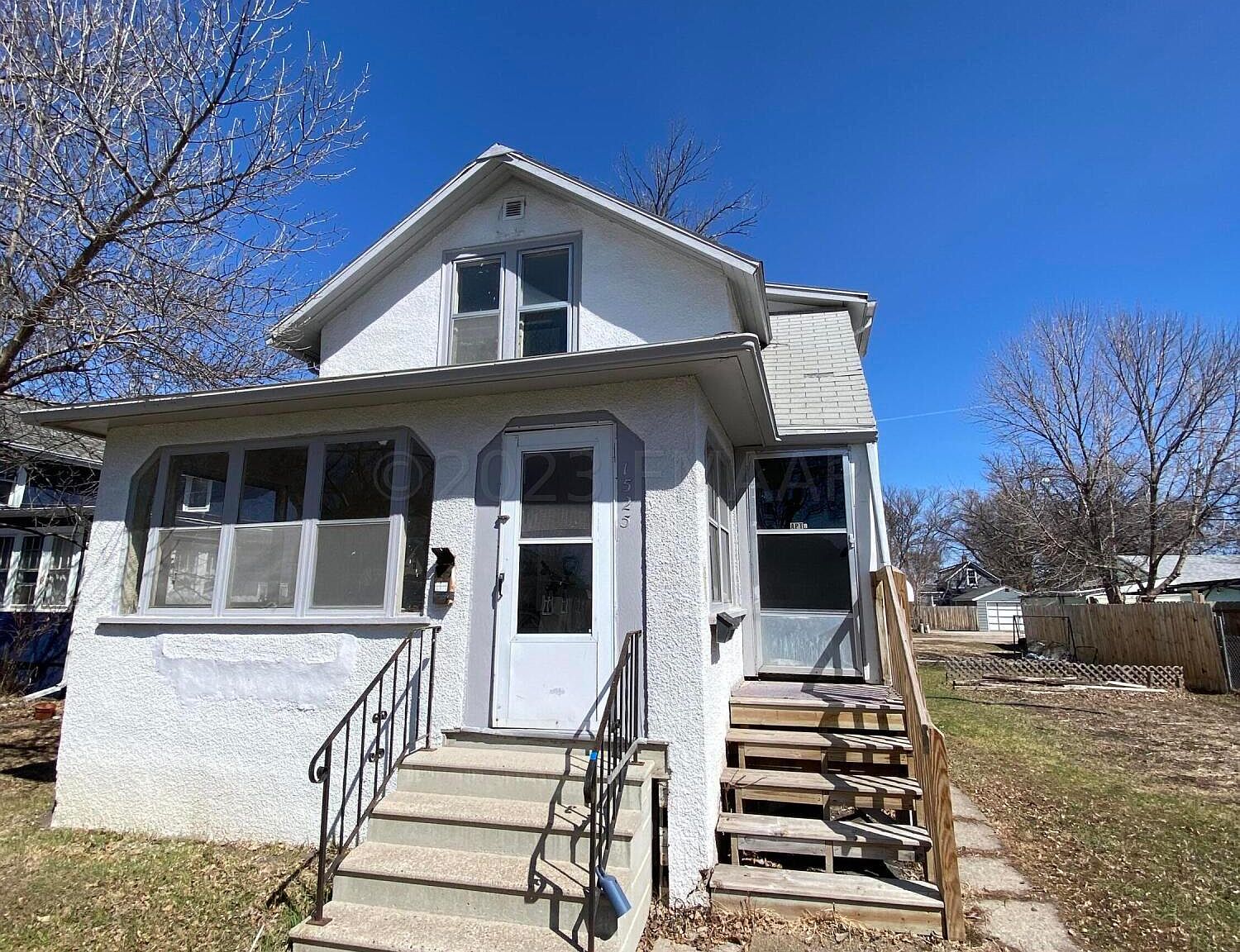 1525 3rd Ave N, Fargo, ND 58102 MLS 231764 Zillow