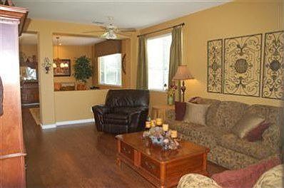 2nd image of 21 Farridge Ct