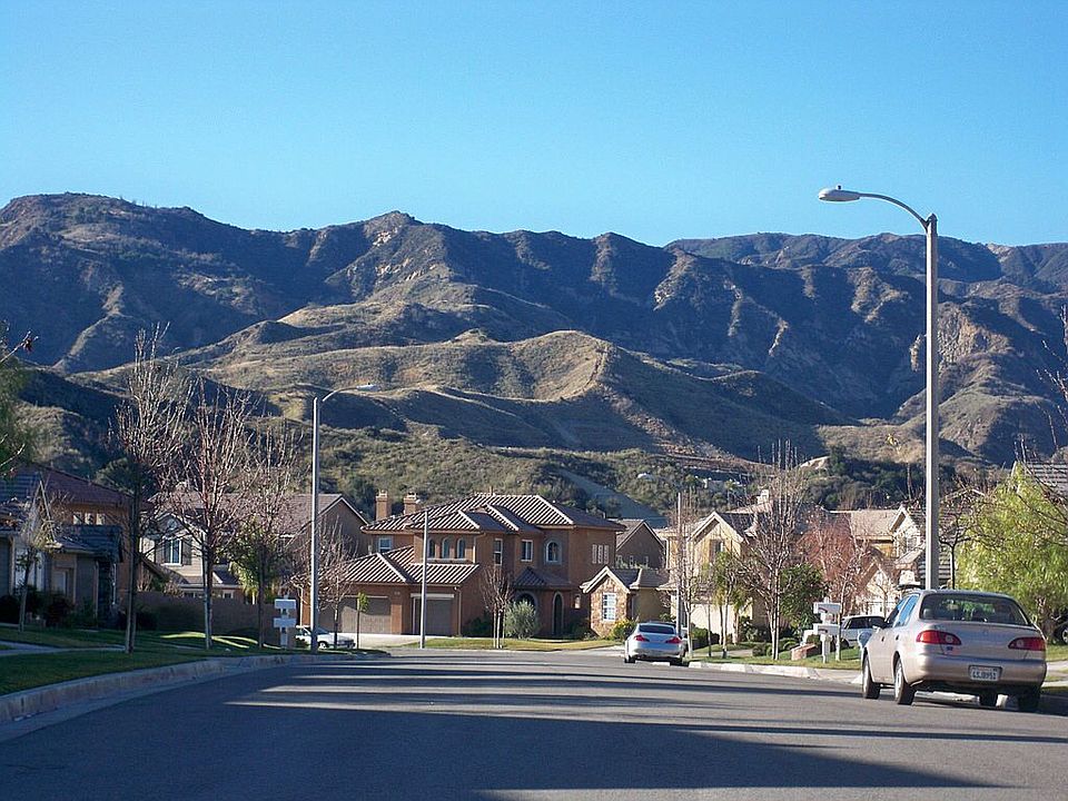2nd image of 25627 Gale Dr