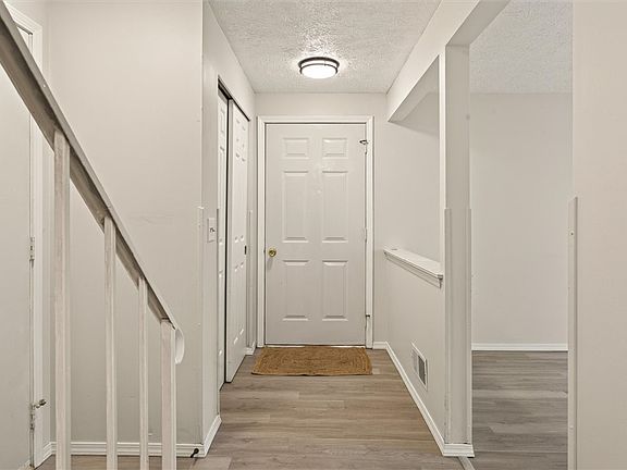 4th image of 186 Wycliff Dr