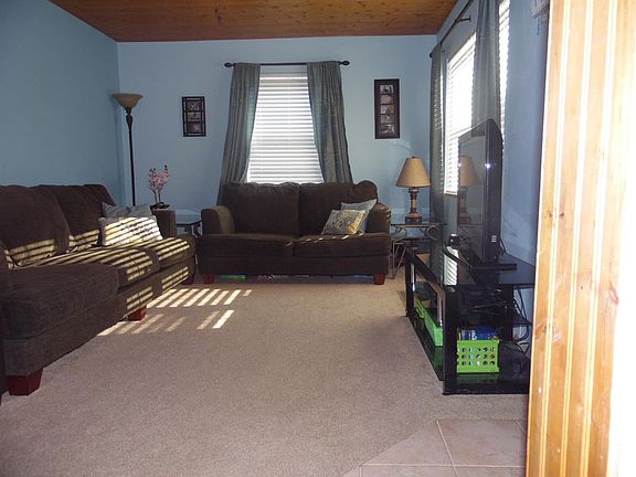 5th image of 3048 Brookview Dr