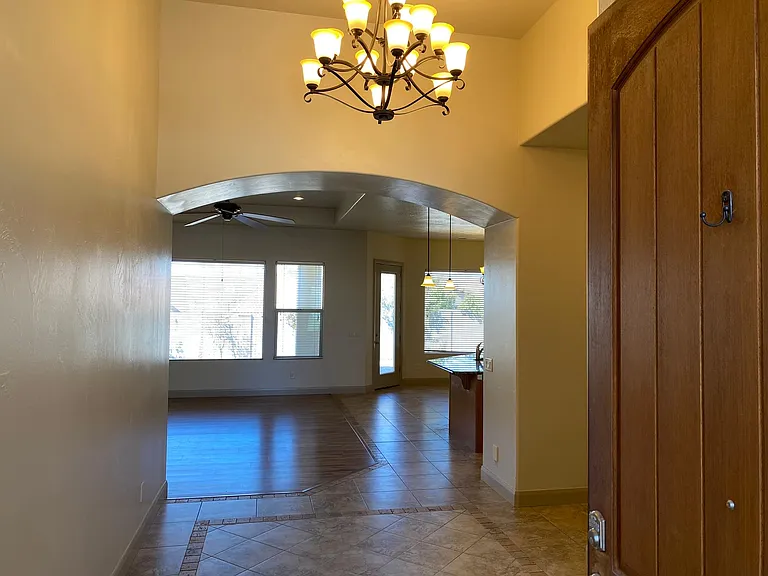 2090 S Belford Pl — Photo 3
