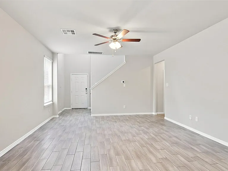 24710 Russet Bluff Trl — Photo 3