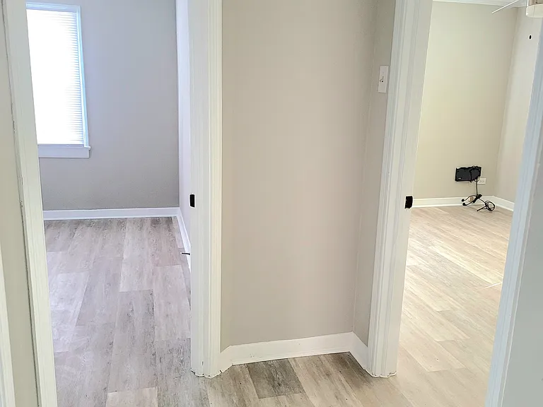 1318 Fay St — Photo 9